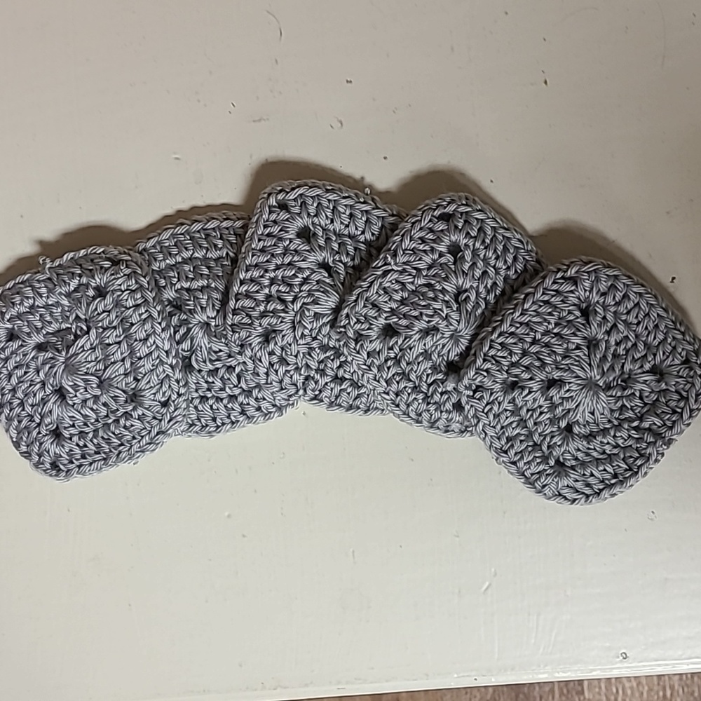 NWOT Hand crocheted dish scrubbies.  Gray, 4 x4